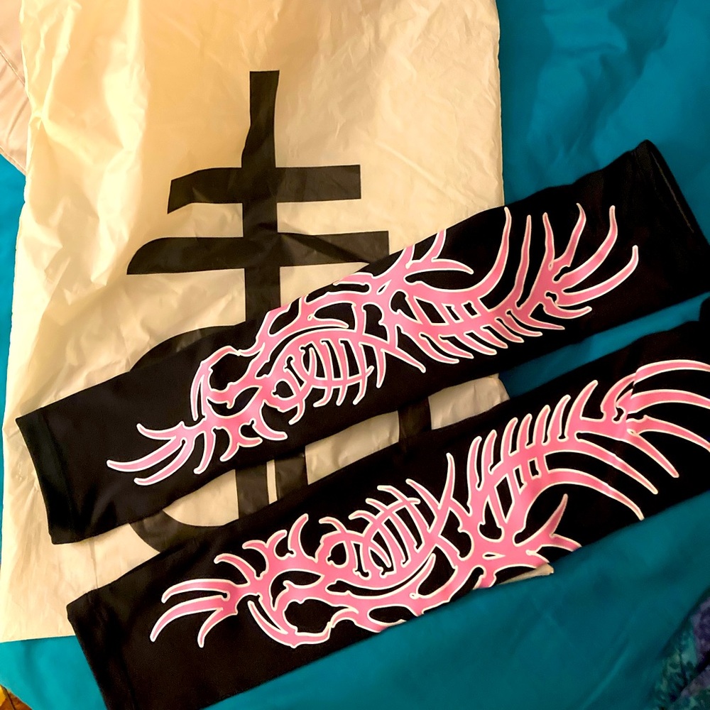 Drop Dead Mileena Sleeves (no longer sold brand new in original bag never worn